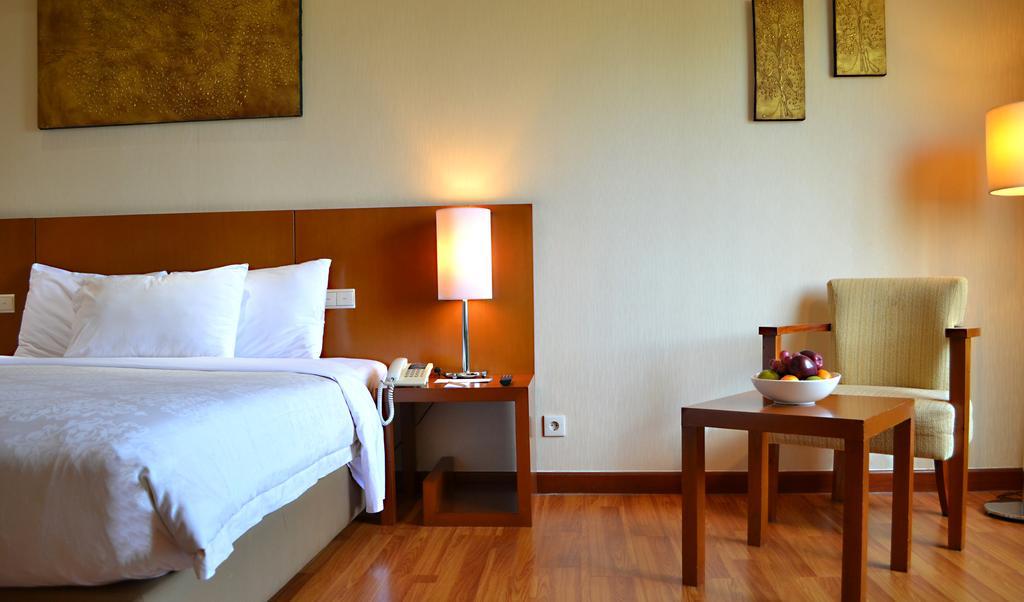Artotel Gelora Senayan Jakarta Ngoại thất bức ảnh